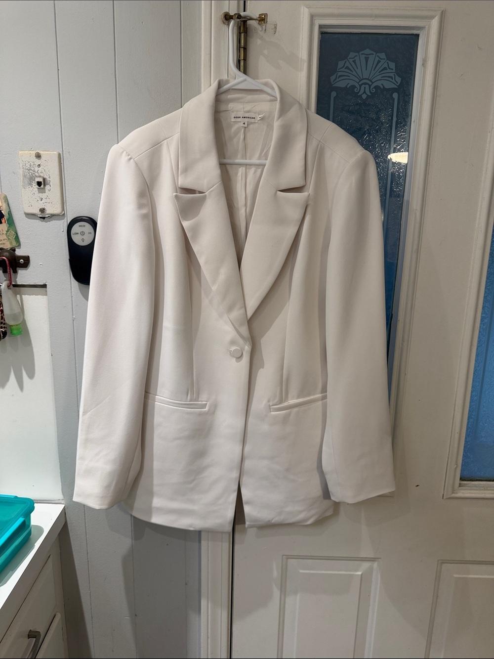 Good American White Single-Button Blazer